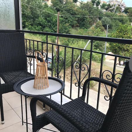 Georgia'S Cozy Rooms #2 Kavala Bagian luar foto