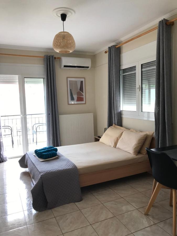 Georgia'S Cozy Rooms #2 Kavala Bagian luar foto