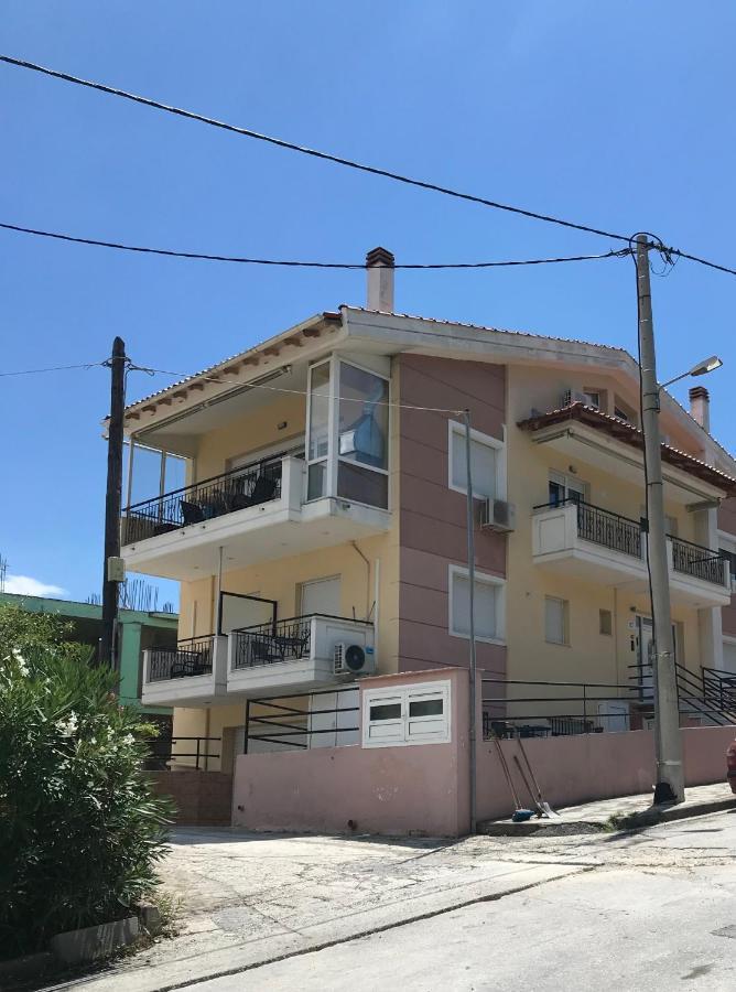 Georgia'S Cozy Rooms #2 Kavala Bagian luar foto