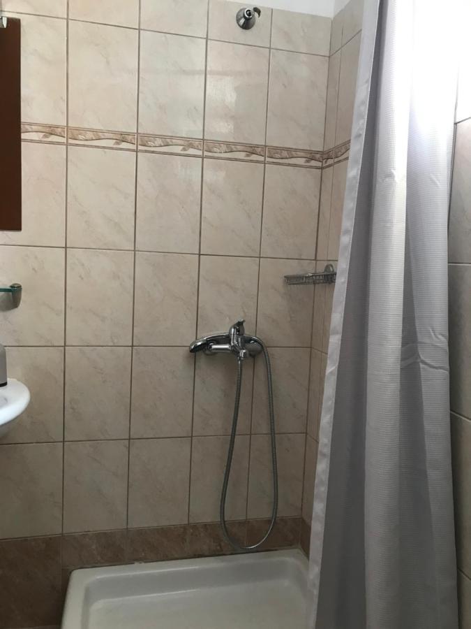 Georgia'S Cozy Rooms #2 Kavala Bagian luar foto